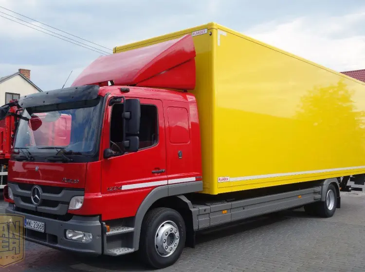 Mercedes Atego 1224, термос 55м3, кузов 8.2м - фото