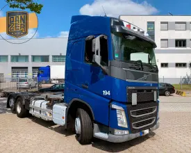 Грузовой контейнеровоз Volvo FH 460, 2014 год | photo 0