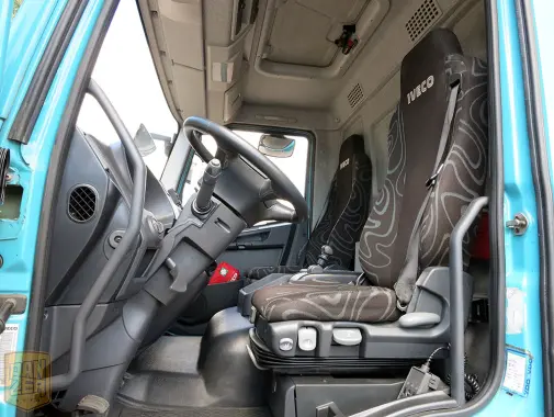 Iveco Eurocargo 75E18, фургон 7.1 м, г/п 5 тонн, гидролифт. Без пробега по РФ! - фото 3