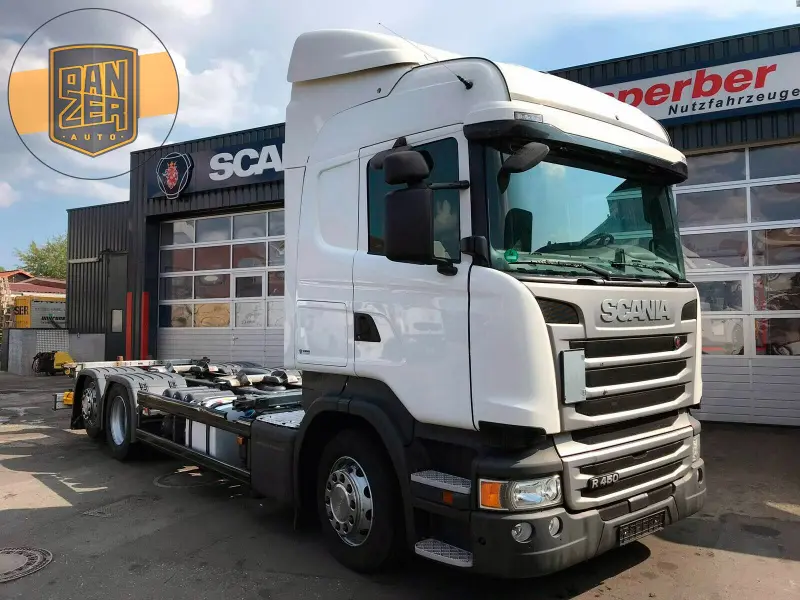 Грузовой контейнеровоз Scania R 450, 2017 год | photo 0