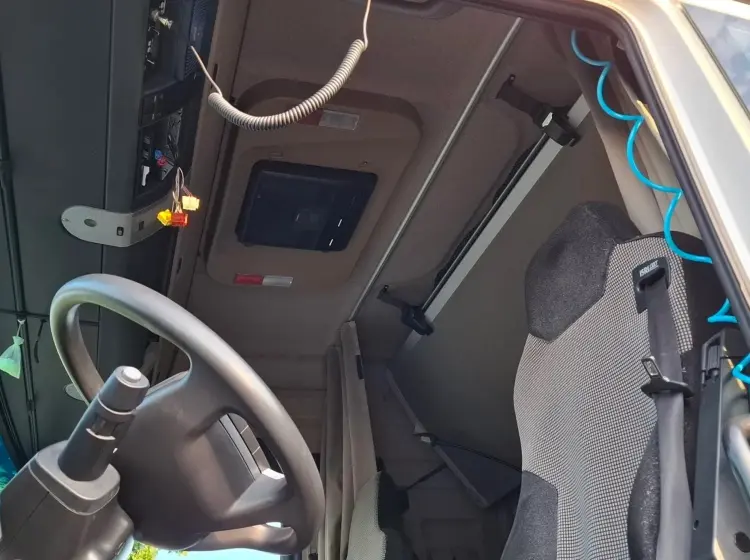 man tgx 18.360, 2019 года, штора 20 палет, ворота и гидроборт 3