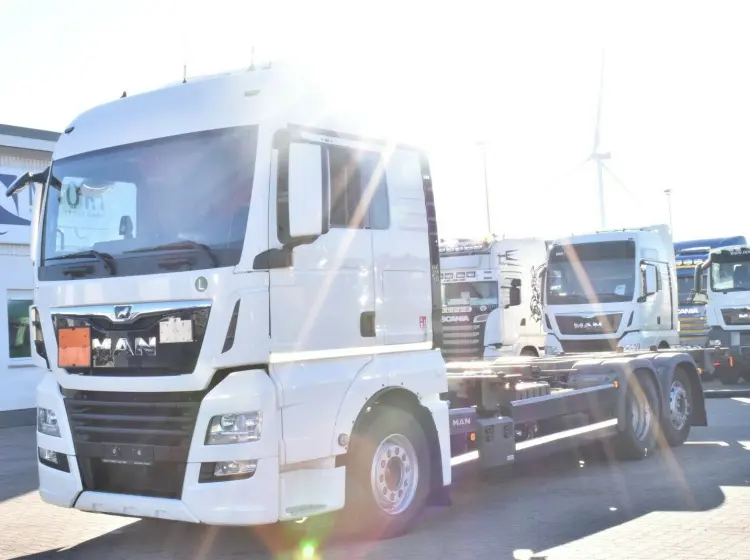 MAN TGX 26.500 контейнеровоз БДФ нового поколения из Германии, 2018 г, кабина XLX, г/п 16т - фото 8