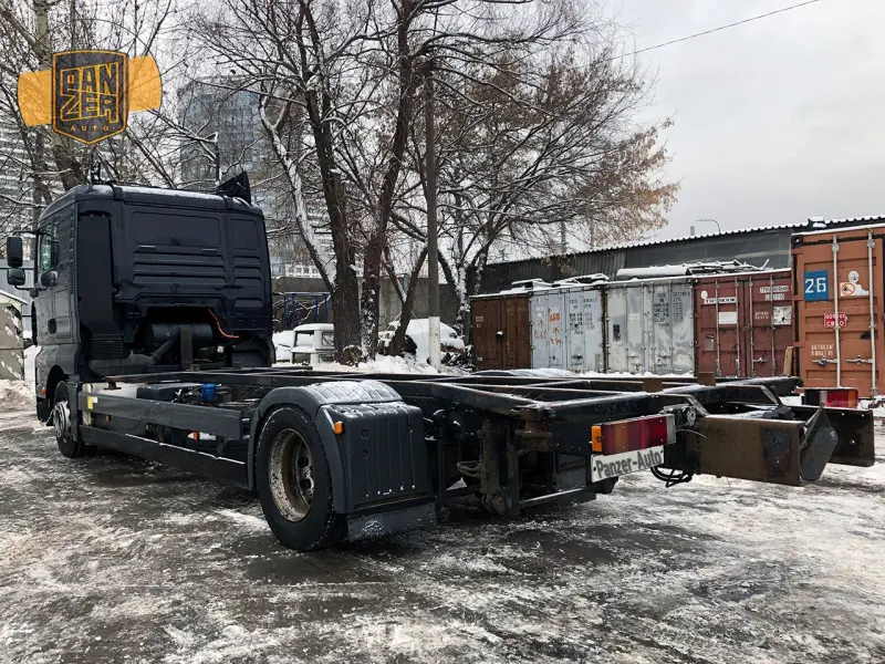 Грузовой контейнеровоз MAN TGA 18.360, 2002 год | photo 1