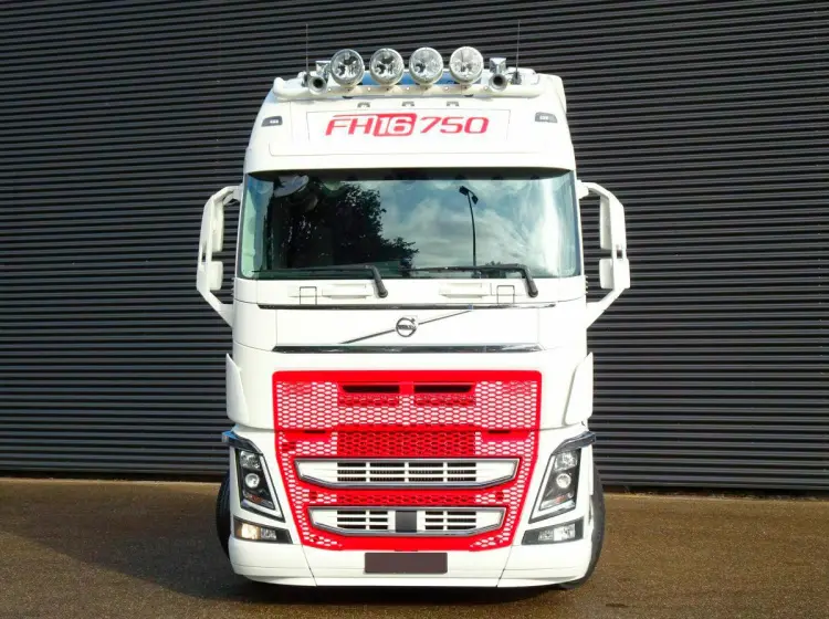 Седельный тягач Volvo FH16 750 л.с., XXL, 2018 год, 6х2, без пробега по РФ - фото-детальных 7