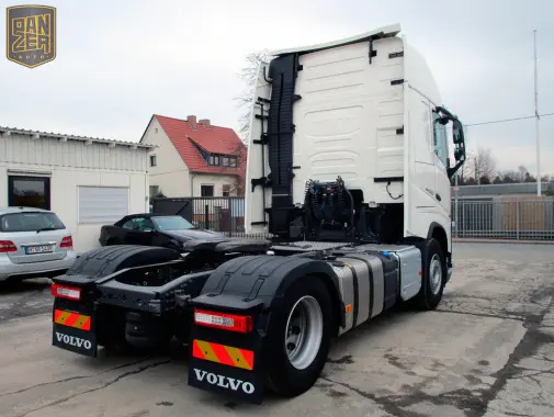 Тягач Volvo FH 500, 2016 г, 510 л.с., Globetrotter XL, без пробега по РФ - фото-детальных 2