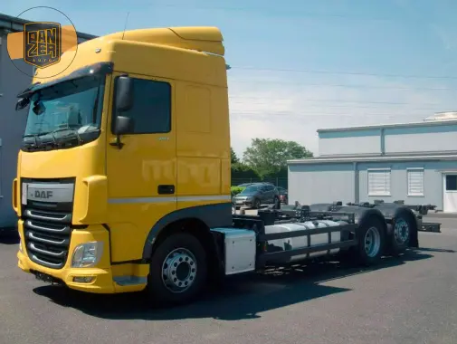 Контейнеровоз БДФ DAF XF 460, из Германии, 2017г, г/п 16т - фото