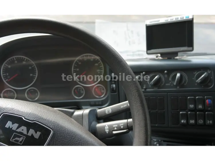 MAN TGL 8.180 BL, борт-тент, длина 7.2м, гидролифт,  без пробега по РФ - фото 4