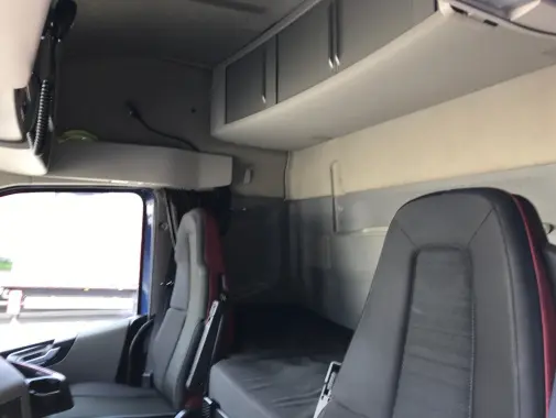 Контейнеровоз БДФ Volvo FH 460, из Германии, 2016г, г/п 16т - фото 3