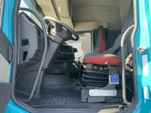 Тягач Volvo FH 420, 6х4, пробег 199 тыс.км, пневмоподвеска, без пробега по РФ. - фото-детальных 3