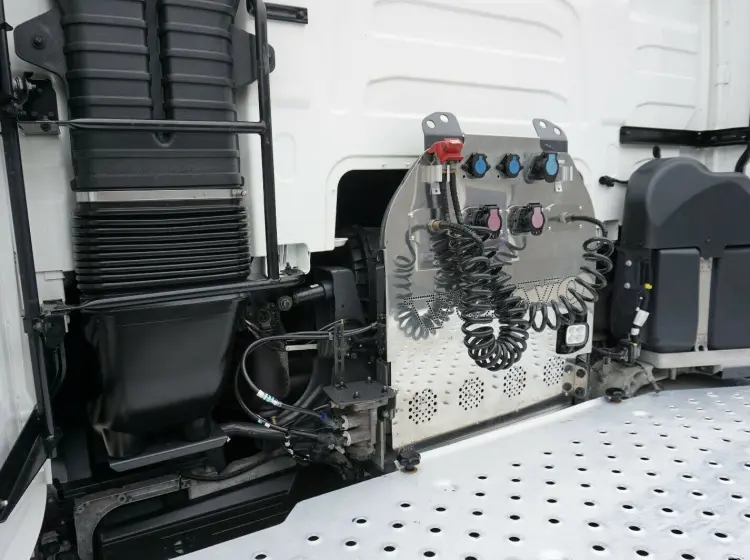 Тягач Volvo FH 540 Dual Clutch, 2019 год, 6х2 спарка, Globetrotter XL, без пробега по РФ - фото-детальных 2