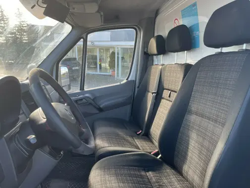 Эвакуатор Mercedes Sprinter 313 CDI, платформа 4.5 м, полная масса 3500 кг, пневмоподвеска, без пробега по РФ - фото 4