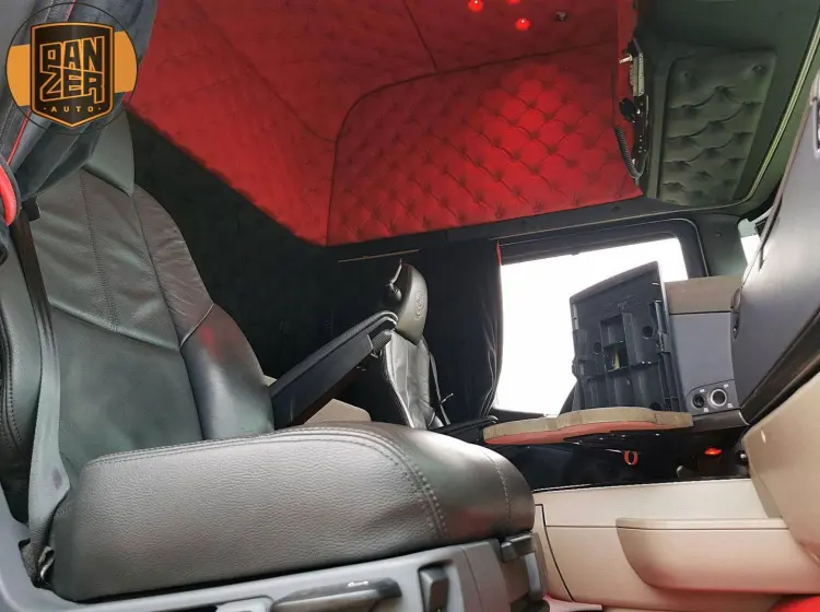 Scania R580 6x2 тягач - фото-детальных 4