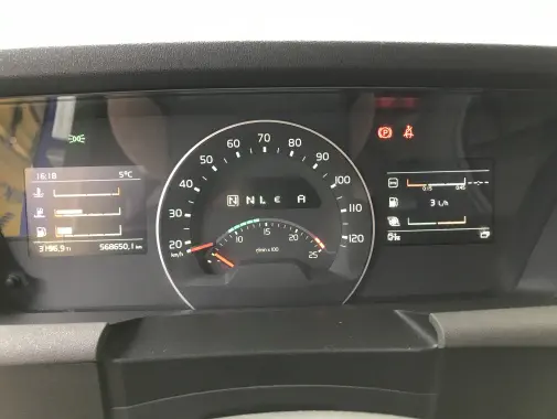 Пятнадцатитонник Volvo FH 460, 6х2, 2016 год, штора 55 кубов, 19 европалет, без пробега по РФ - фото 36