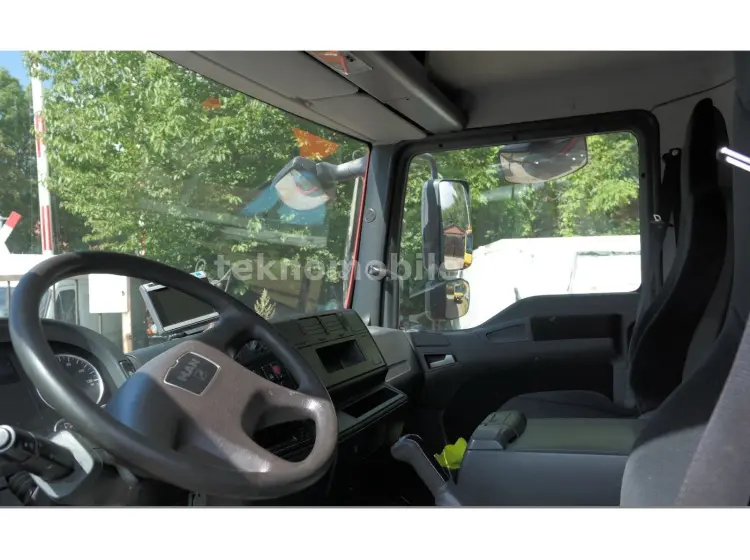 MAN TGL 8.180 BL, борт-тент, длина 7.2м, гидролифт,  без пробега по РФ - фото 3