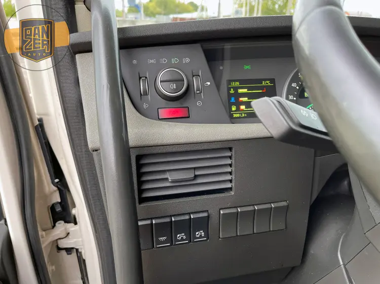Тягач Volvo FH540, 2018 год, 6х4 с подъемной осью - фото-детальных 22