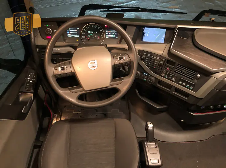 Рефрижератор пятнадцатитонник Volvo FH 500, объем 45 кубов, 2017 год - фото 3