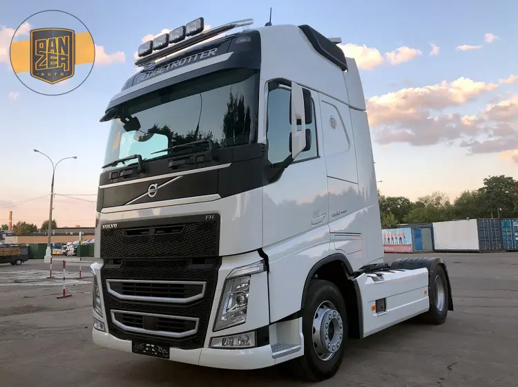 Тягач Volvo FH 460, 2018 год, 469 л.с., кабина Globetrotter XL, без пробега по РФ - фото-детальных