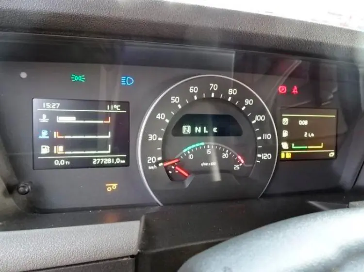 Тягач Volvo FH 540, 6х2, Globetrotter XL, двускатный ленивец сзади, без пробега по РФ - фото-детальных 9
