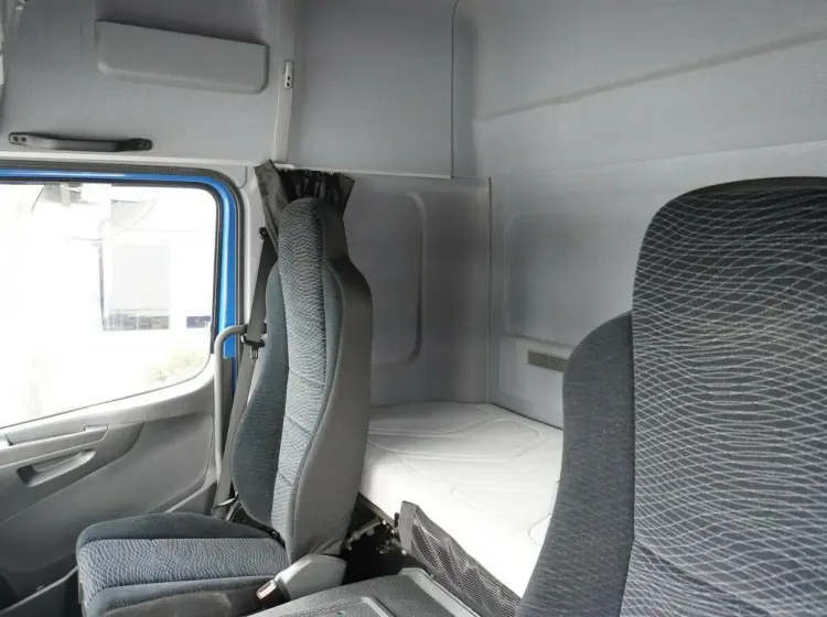 Mercedes Atego 1224 L NEW, 2015 год, фургон 45 м3, гидролифт, высокая кабина - фото 5