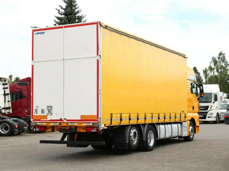 MAN TGX 26.440 штора 60 кубов, 2015 г, все виды загрузки, 20 палет, без пробега по РФ - фото