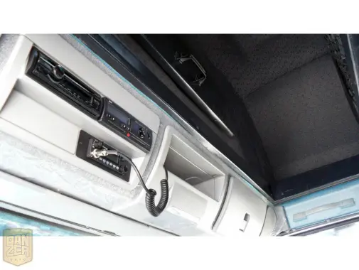 Новый Iveco Eurocargo ML 75E18 P, штора-борт 46м3, 2 спальника, фаркоп - фото 3