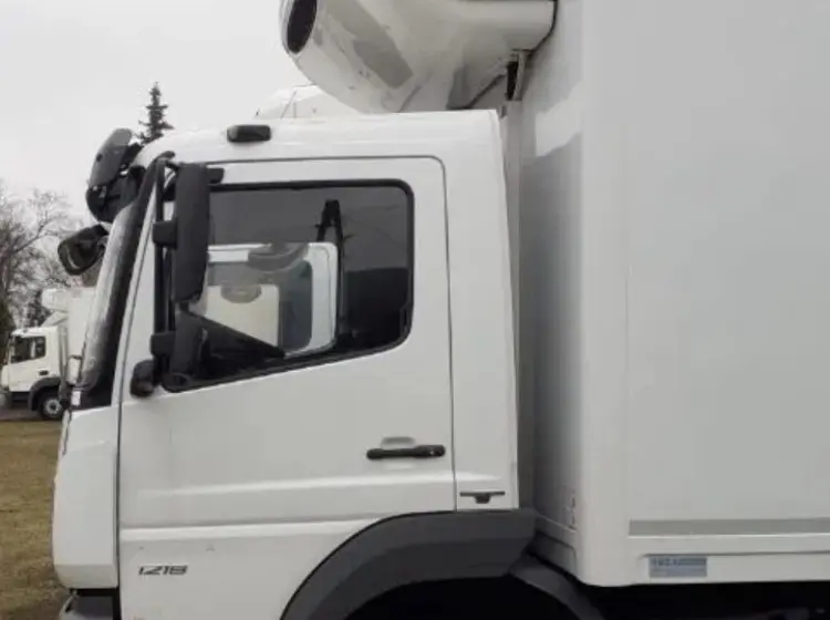 Рефрижератор Mercedes Atego 1218 L, 2016 год, 18 палет, ворота и гидроборт - фото 23