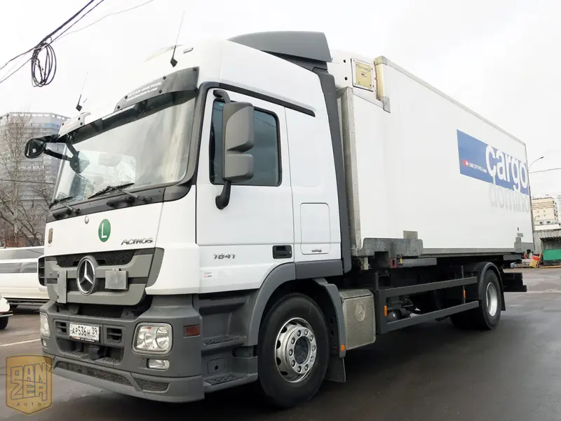 Грузовик рефрижератор Mercedes Actros 1841, 2010 год | photo 0