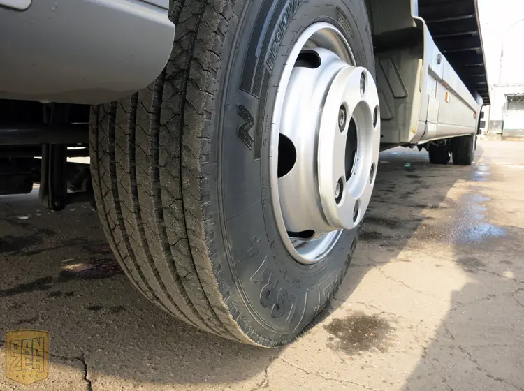 Mercedes Atego 824L, фургон 42м3, 2012г, 6 мест + 2 спальника - фото 6