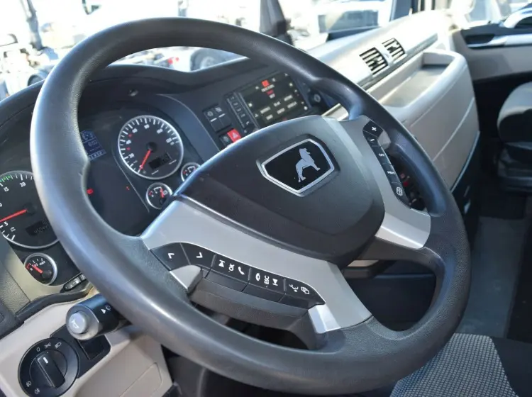 MAN TGX 26.500 контейнеровоз БДФ нового поколения из Германии, 2018 г, кабина XLX, г/п 16т - фото 4