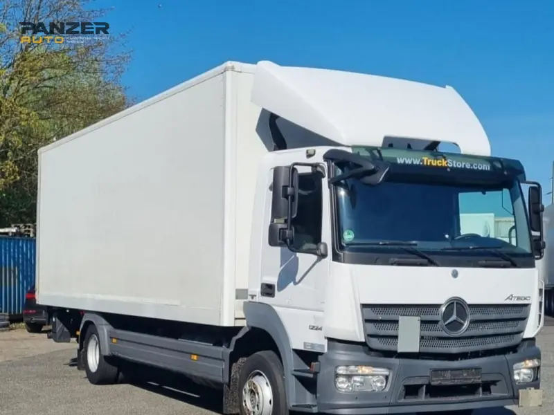 Грузовой фургон Mercedes Atego 1224, 2014 год | photo 0
