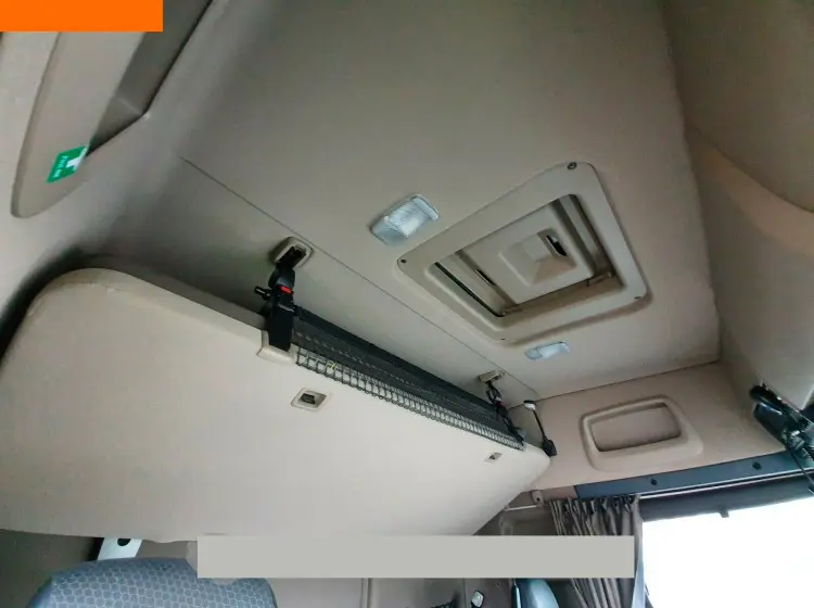 Тягач Scania R450 Highline, 6х2, 2015 год, подъемная ось, без пробега по РФ - фото-детальных 6