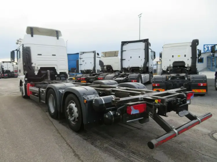 MAN TGX 26.480 контейнеровоз низкорамник БДФ из Германии, 2015 г, кабина XLX, г/п 16т - фото