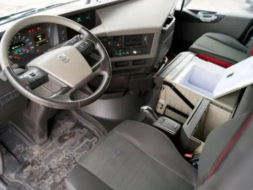 Тягач Volvo FH 460, 2016 год, 469 л.с., кабина Globetrotter XL, без пробега по РФ - фото-детальных 16