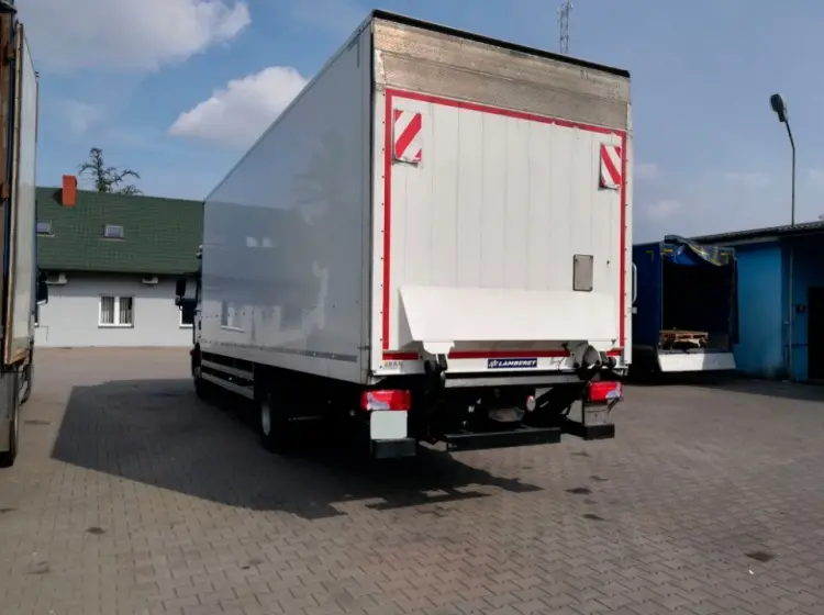 MAN TGM 12.290 BL, 2015 год, фургон изотермический 46 кубов, гидролифт - фото