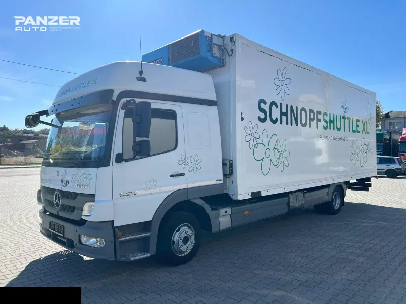 Mercedes-Benz Atego 1224, 2012 год, Евро5, кузов реф 45 куб, ворота, 18 паллет, со спальником | photo 1
