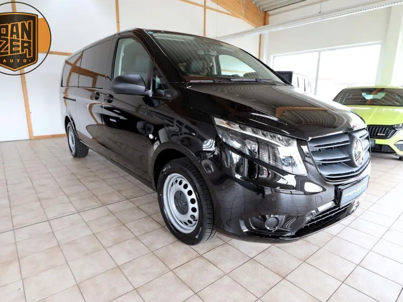Цельнометаллический фургон Mercedes Vito 119, 2023 год | photo 0