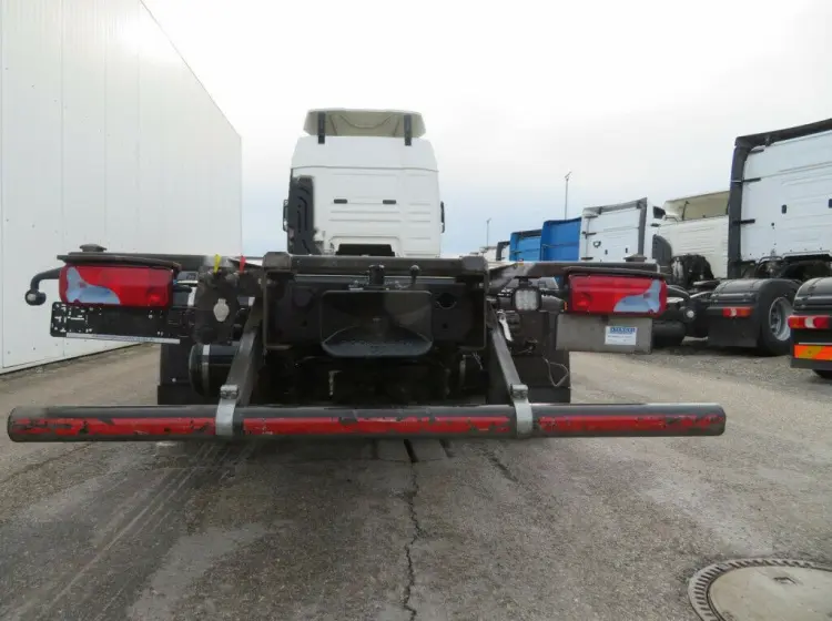 MAN TGX 26.480 контейнеровоз низкорамник БДФ из Германии, 2015 г, кабина XLX, г/п 16т - фото 2