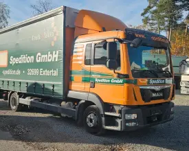 Грузовой автомобиль МАН ТГЛ 12.250, 2016 год, шторный кузов 42 м3, ворота | photo 0