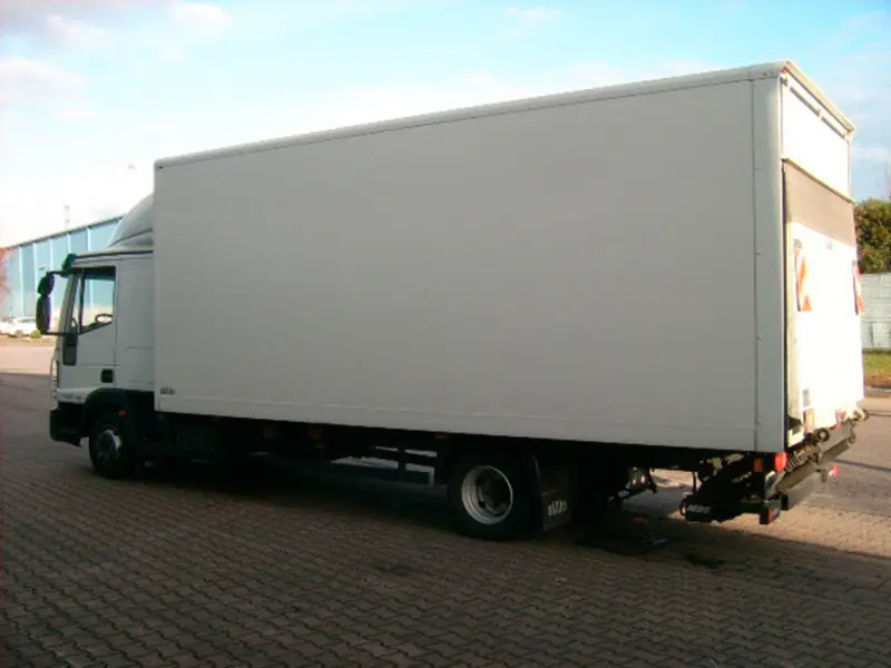Грузовой фургон Iveco Eurocargo 75Е18, 2012 год | photo 1