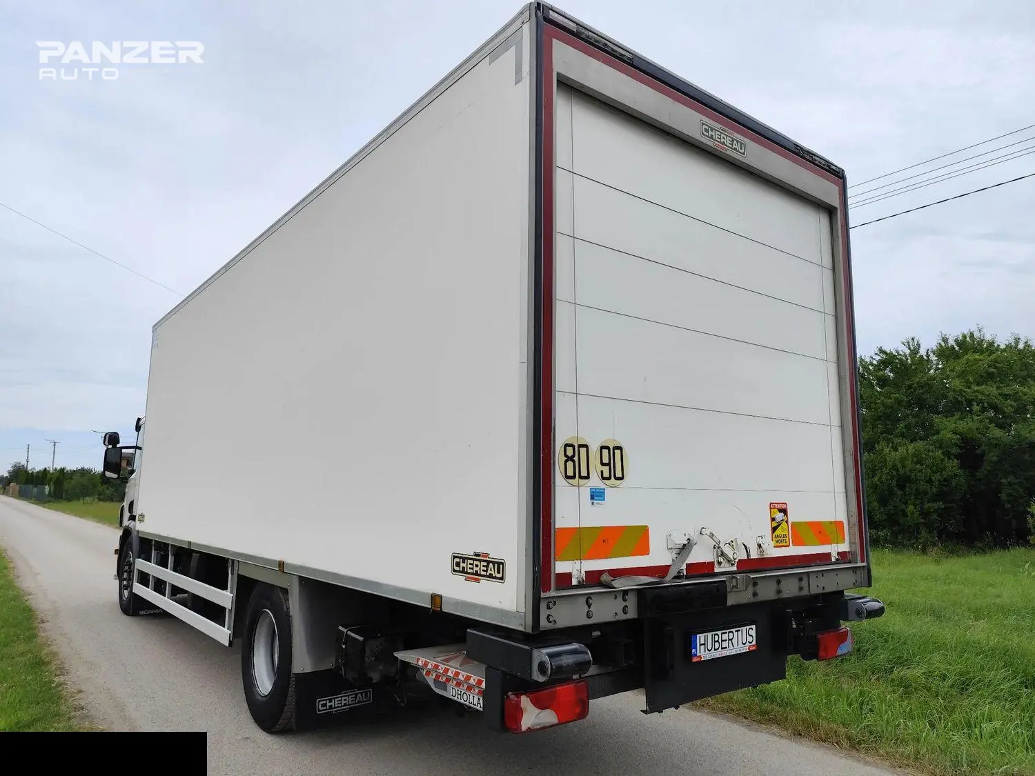 Грузовик Scania Actros, 2018 год, 10 тонник, 4х4, фургон изотерм 72 куб - фото 3