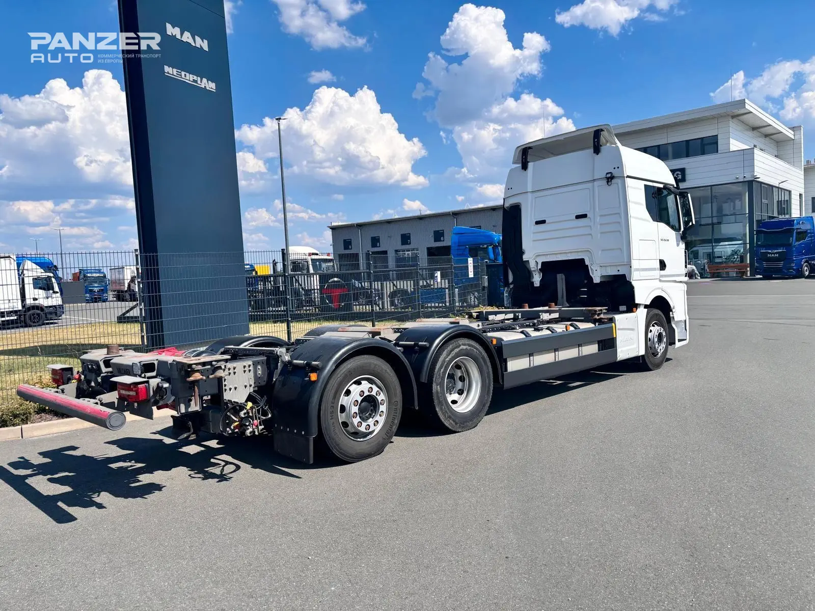 Грузовик MAN TGX 26.510, 2023 год, 15 тонник, 6x2, BDF контейнеровоз - фото 10