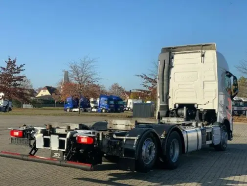 Volvo FH 460, БДФ контейнеровоз из Германии, 2018 г, г/п 17т - фото
