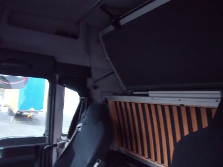 MAN TGL 12.220 BL, 2013г, штора-борт 45 куб, гидролифт, 2 спальника - фото 2