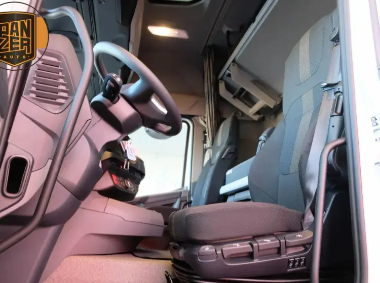 	 Товар для анкора: daf xf 480, новый даф тягач
 10