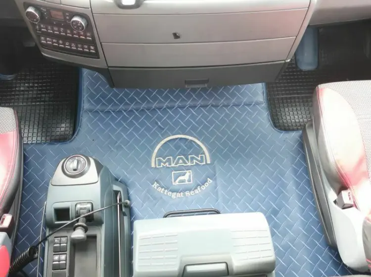 Тягач MAN TGX 26.480, 6х2, кабина XXL, ленивец сзади, без пробега по РФ - фото-детальных 7
