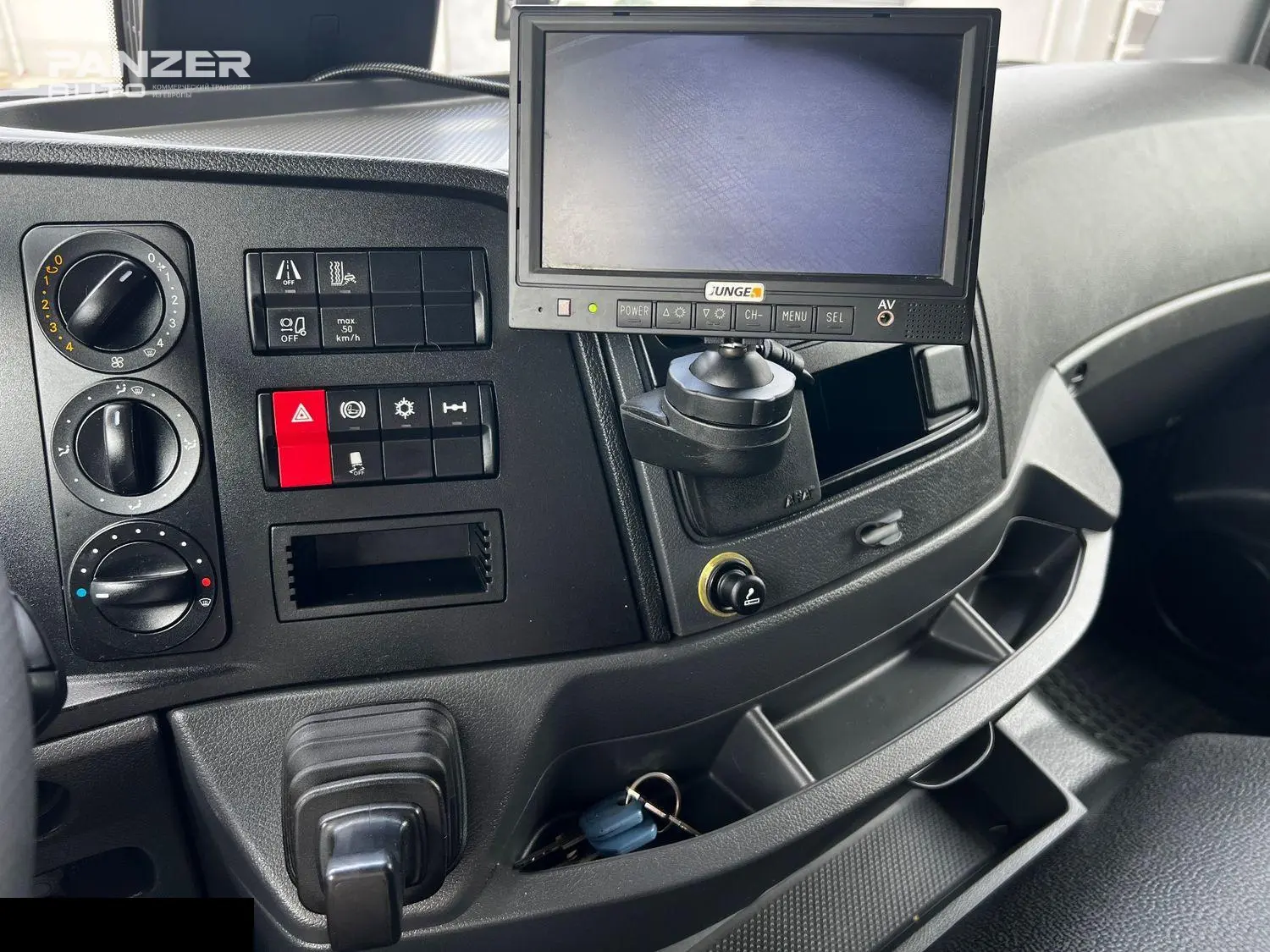 Грузовой автомобиль Mercedes-Benz Atego 1224, 2020 год, фургон 44 куб с гидробортом, 18 паллет - фото 31