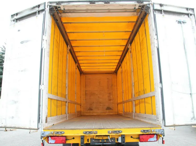 MAN TGX 26.440 штора 60 кубов, 2015 г, все виды загрузки, 20 палет, без пробега по РФ - фото 2