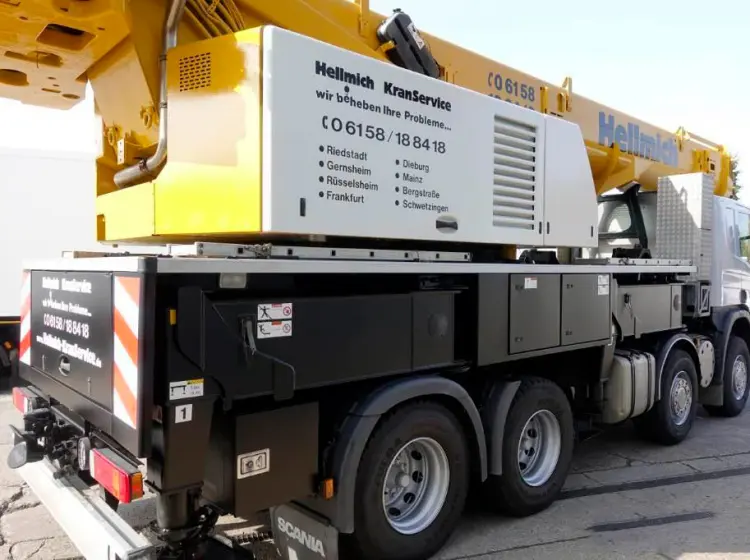 Автокран 60 тонн LIEBHERR LTF 1060-4.1 на шасси Scania P420, без пробега по РФ - фото