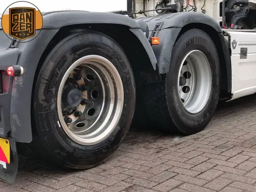 Scania R580 6x2 тягач - фото-детальных 16