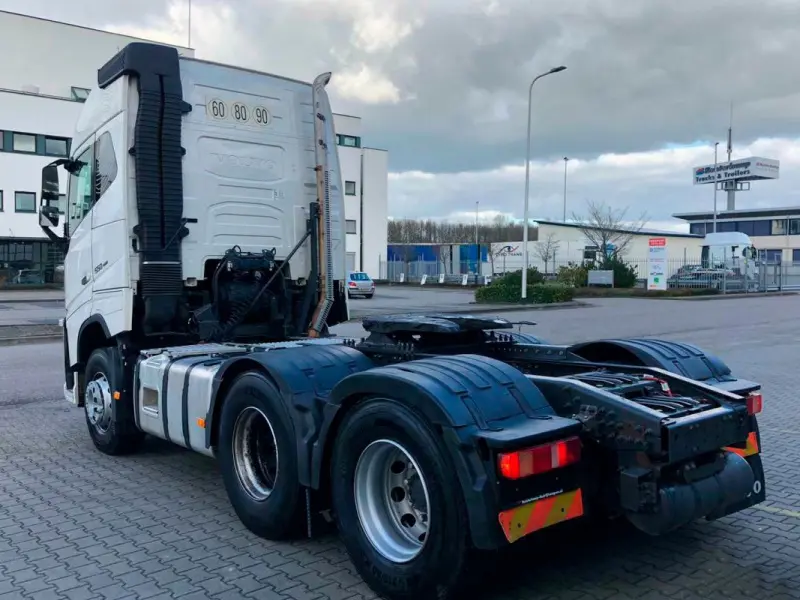 Седельный тягач Volvo FH 16 550 6×4, 2015 год анонса | photo 1